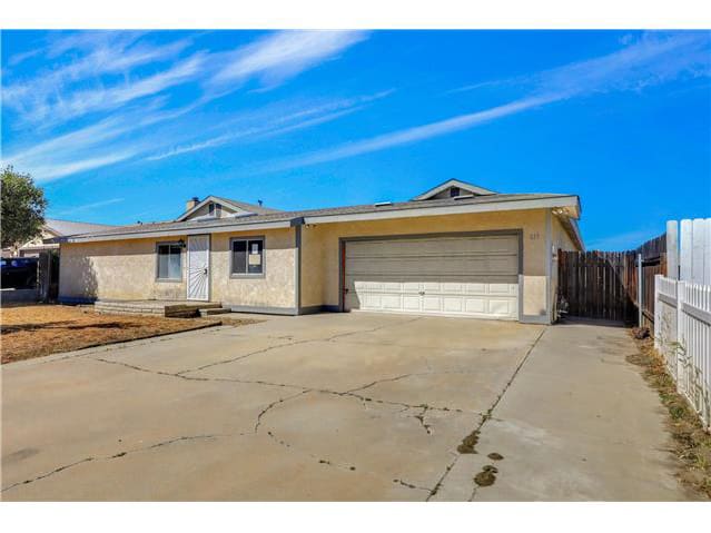 Property photo: 213 Cavendish Dr