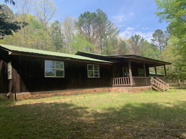 Property photo: 1685 Blue Creek Rd