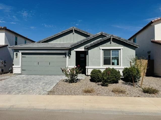 Property photo: 21743 N Daniel Dr