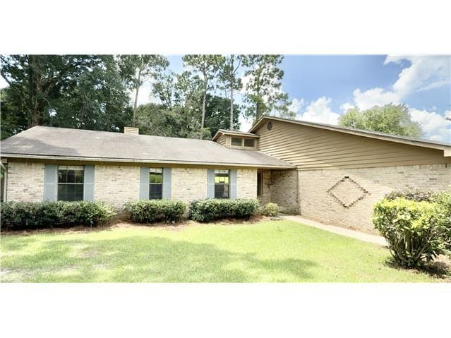 Property photo: 113 Black Oak Way
