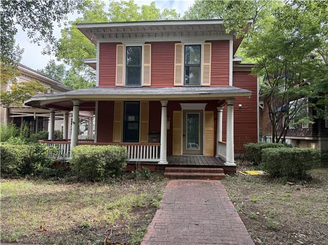 Property photo: 622 Johnston St SE