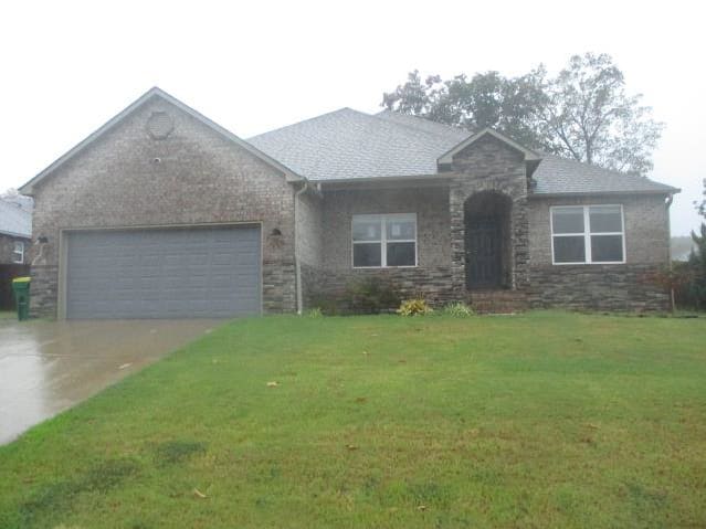 Property photo: 17015 Crooked Oak Dr
