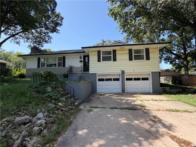 Property photo: 5220 Sterling Ave
