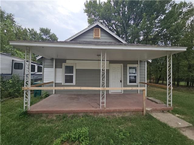 Property photo: 1128 E Arch Ave