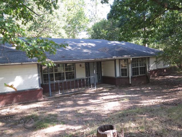 Property photo: 1496 N Jeanfay Ln