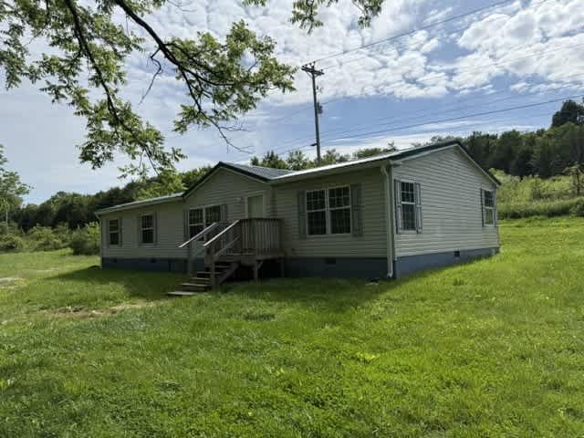 Property photo: 305 Gills Branch Rd