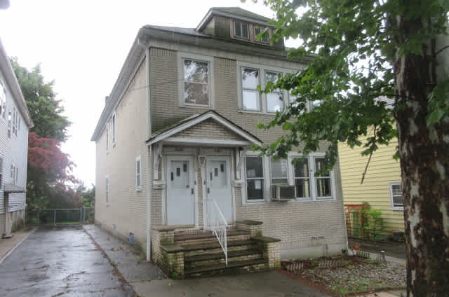 Property photo: 740 Second Ave