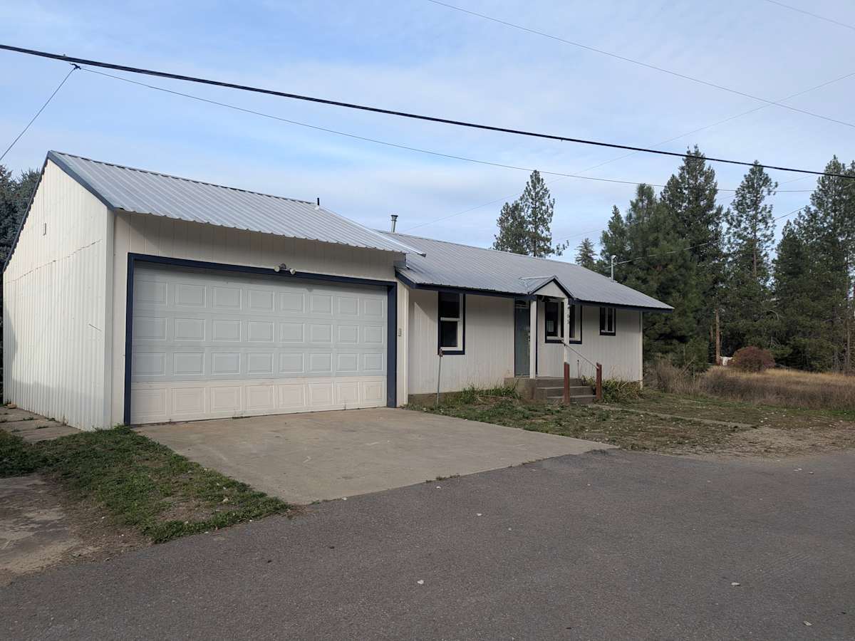 Property photo: 65 Aspen Way