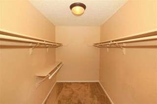San Antonio Granite at Tuscany Hills Apartments Palazzo Floor Plan walk in closet