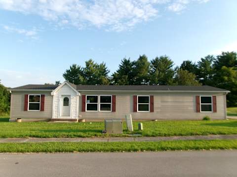 Manufactured Home 3BR 2BA - 45 Blue Jay Cir, Falmouth, KY