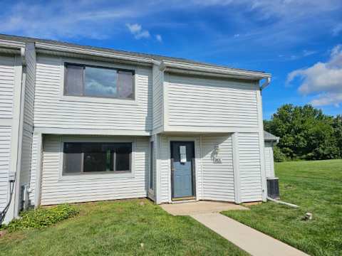Condo 3BR 2.5BA - 901 Continental Dr, Harleysville, PA