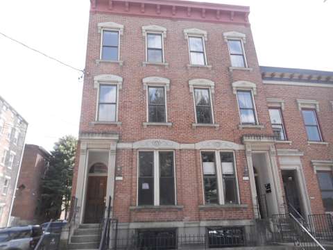 Single Family Home 9BR 6BA - 433-435 Hopkins St 04, Cincinnati, OH