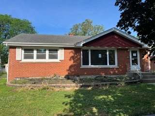 Single Family Home 3BR 1BA - 17724 Henry St, Lansing, IL