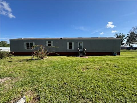 Manufactured Home 3BR 2BA - 461388 E 830 Rd, Stilwell, OK