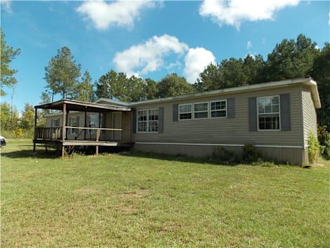 Manufactured Home 4BR 2BA - 3034 Heather Way Ln NE, Wesson, MS