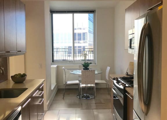 3 Bedroom Apartments at the Ashley