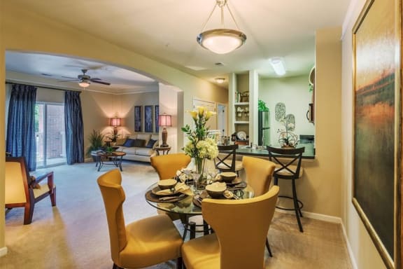 High ceilings at Rose Heights Apartments, North Carolina, 27613