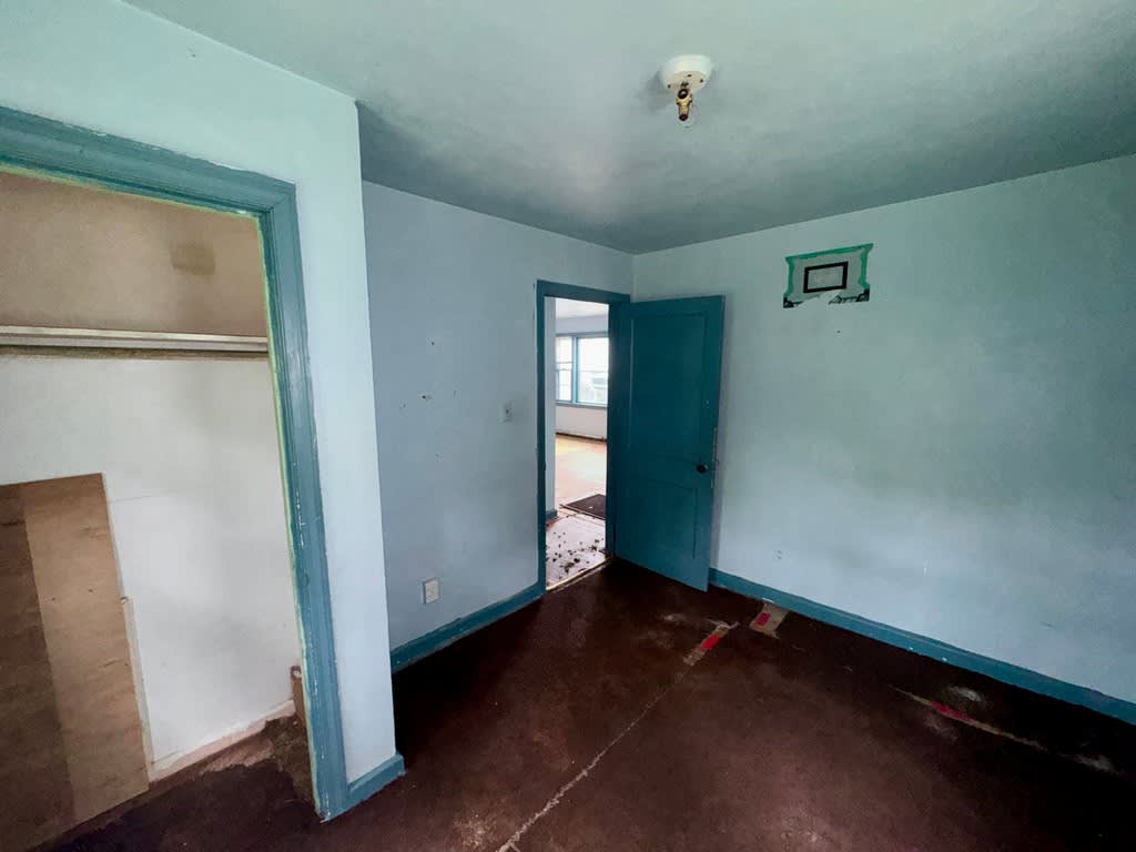 3629 Bell St photo