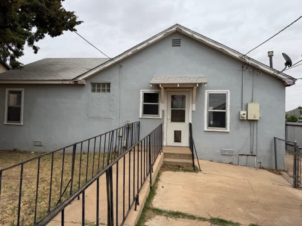 1724 Ross St photo