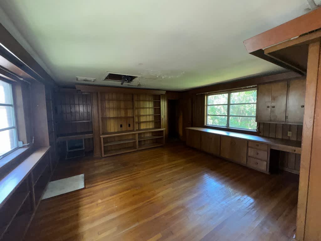 1507 Buckingham Avenue photo