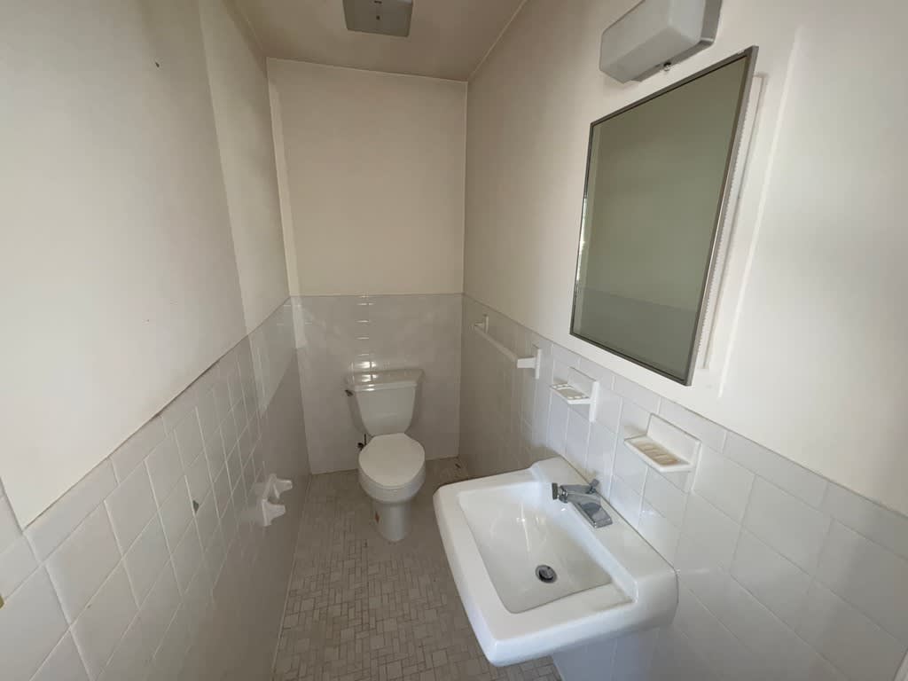 1507 Buckingham Avenue photo