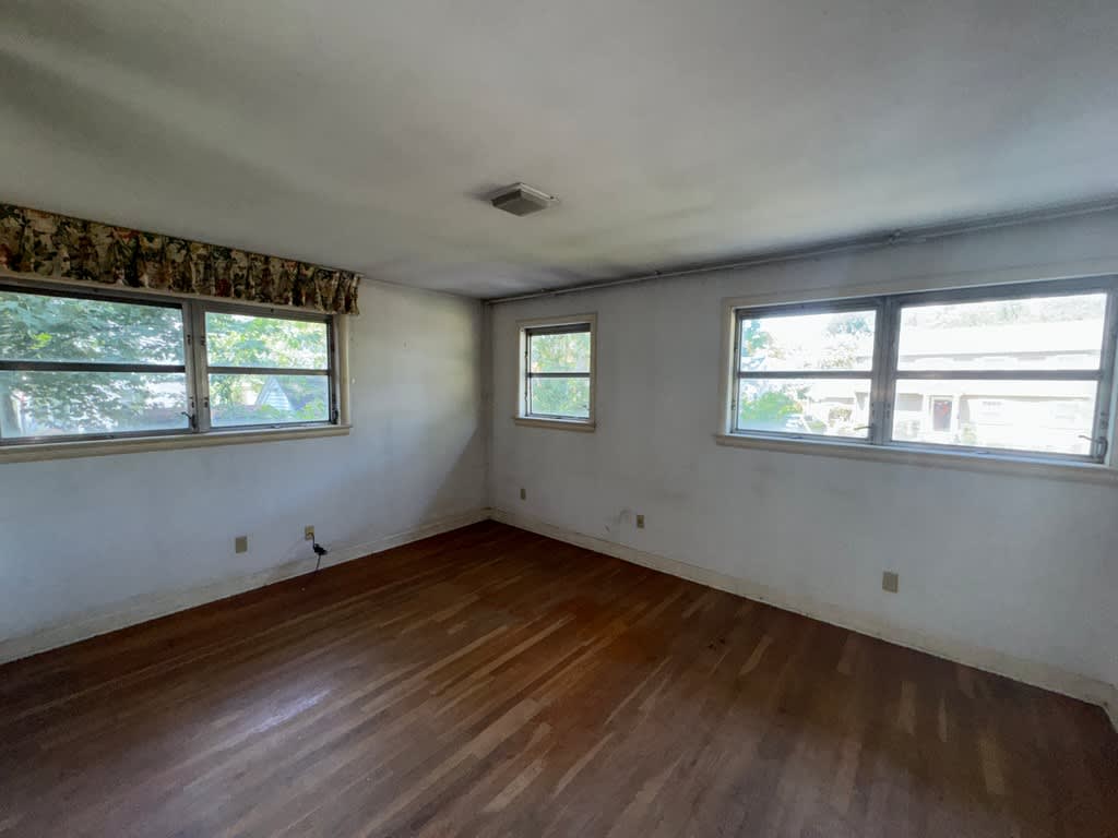 1507 Buckingham Avenue photo