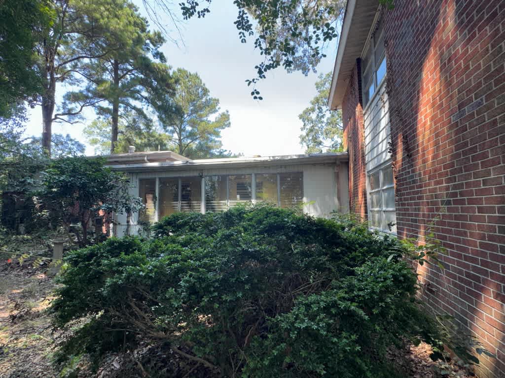 1507 Buckingham Avenue photo