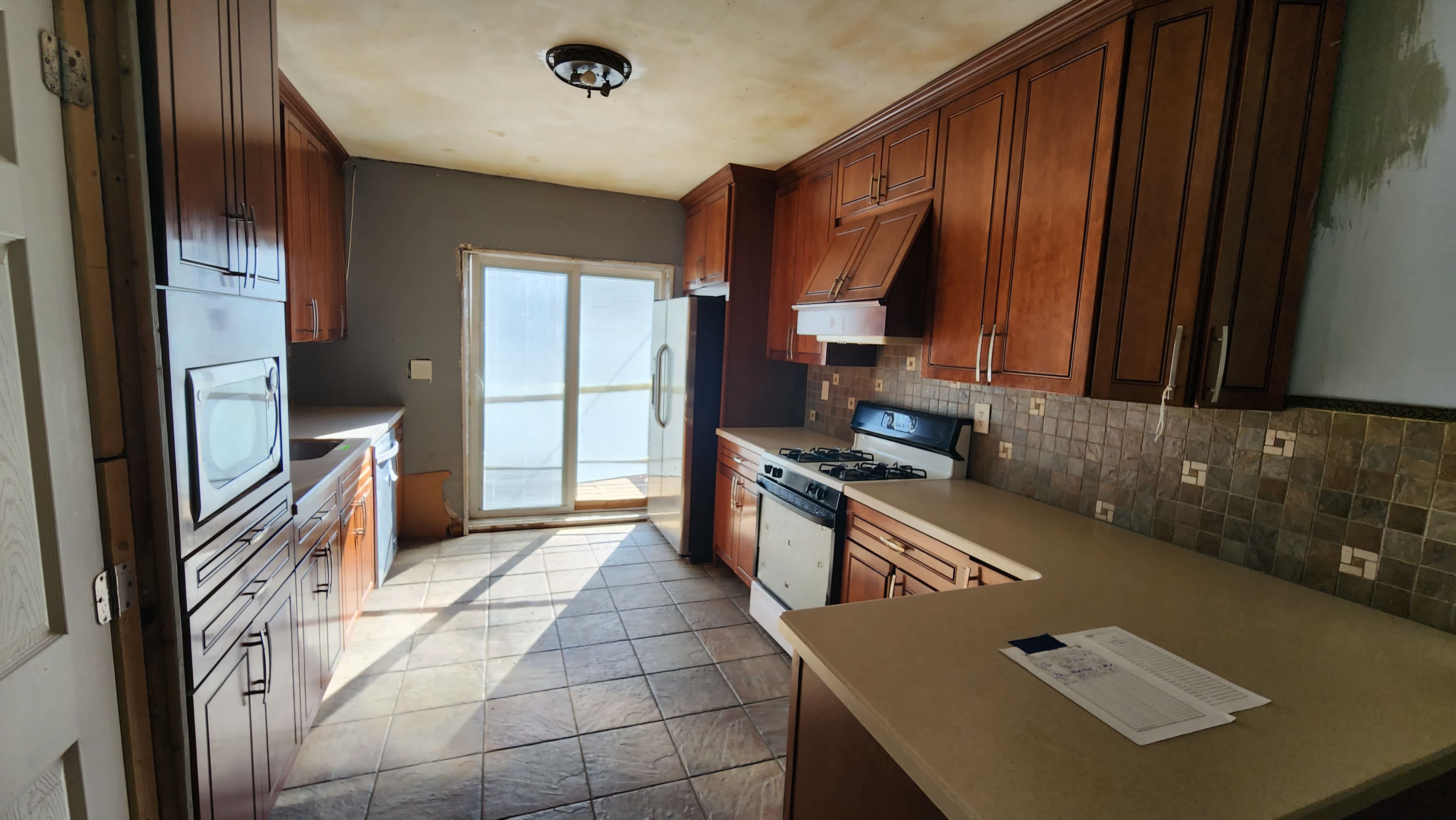 3411 Chippendale Ave photo