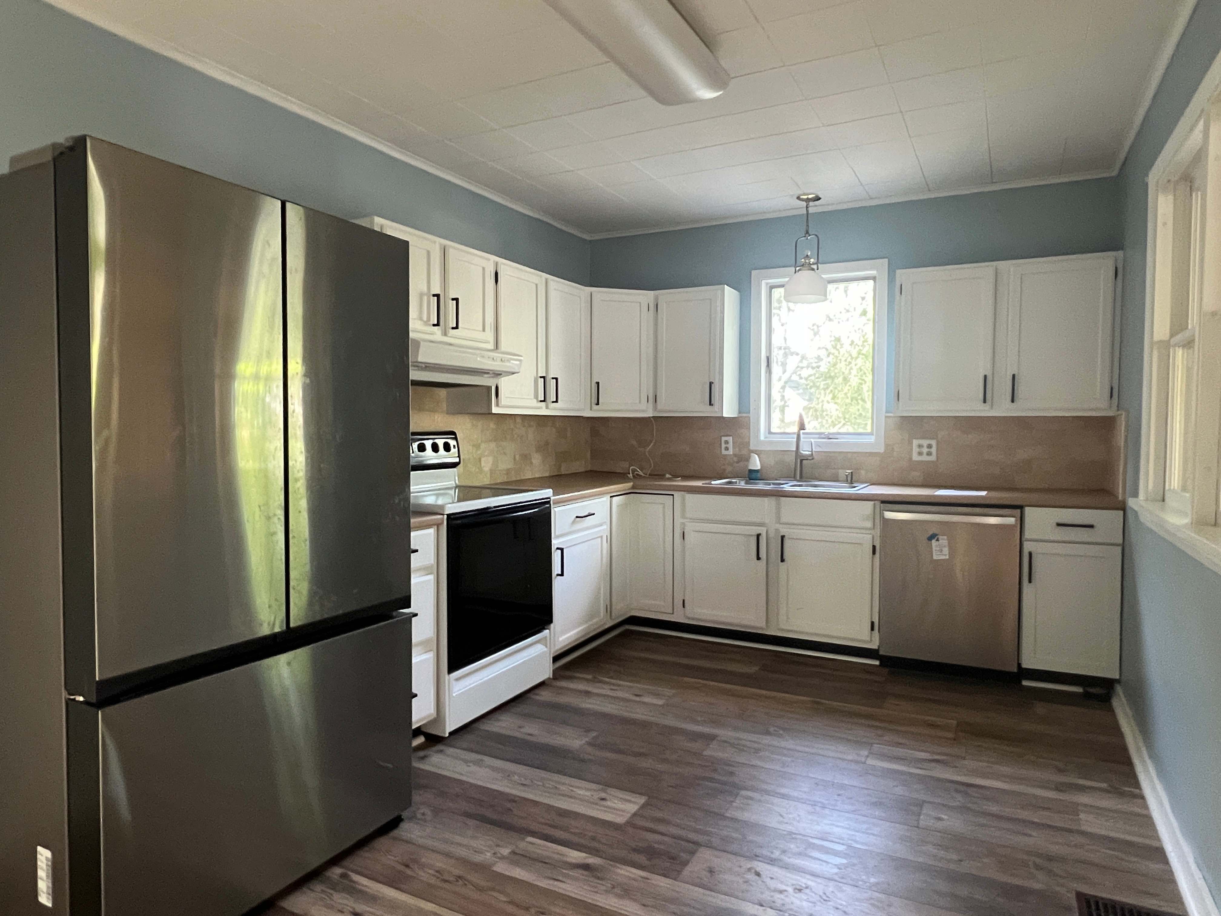 536 Gambia Ave photo