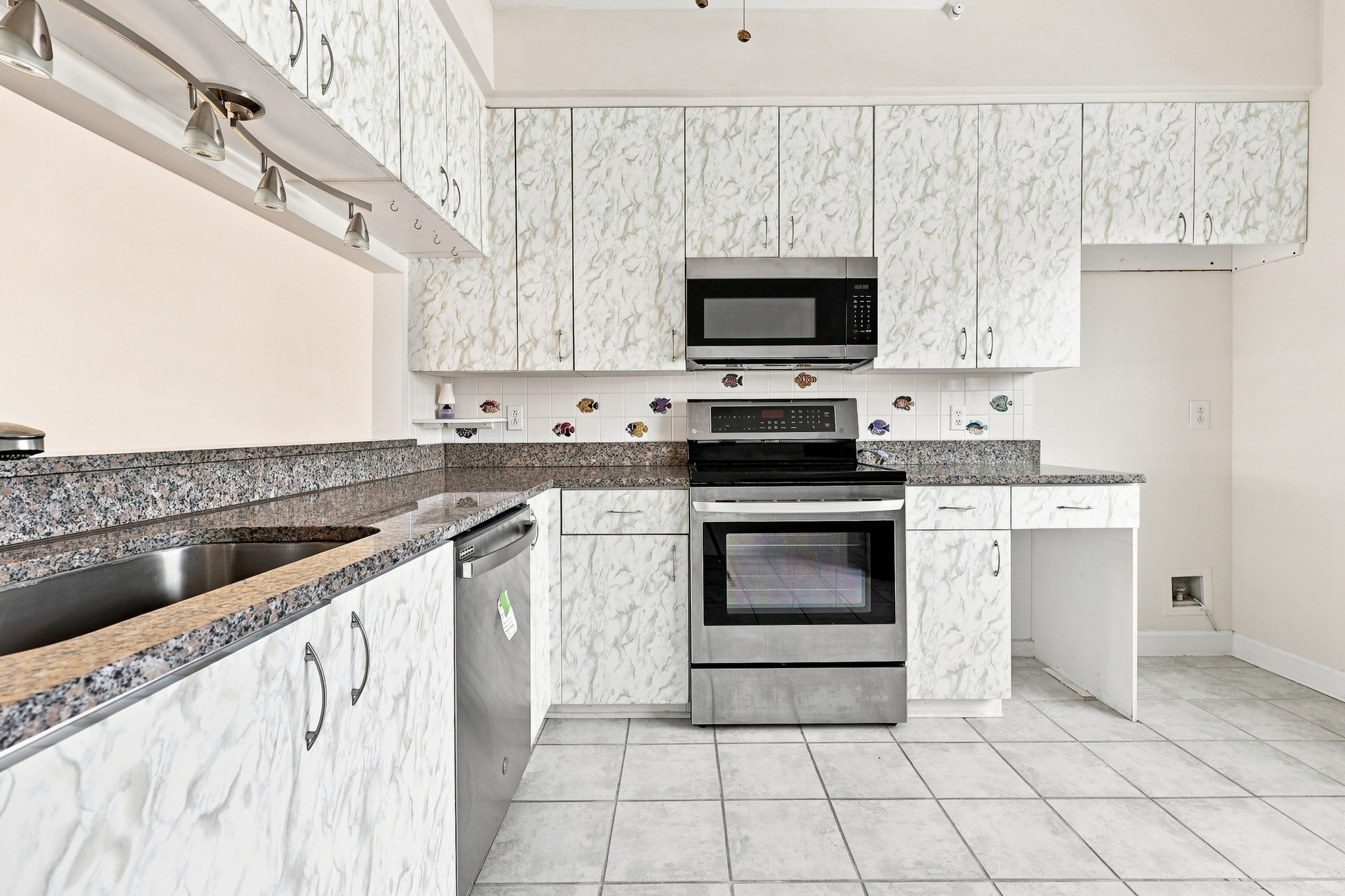 9554 Bay Front Dr photo