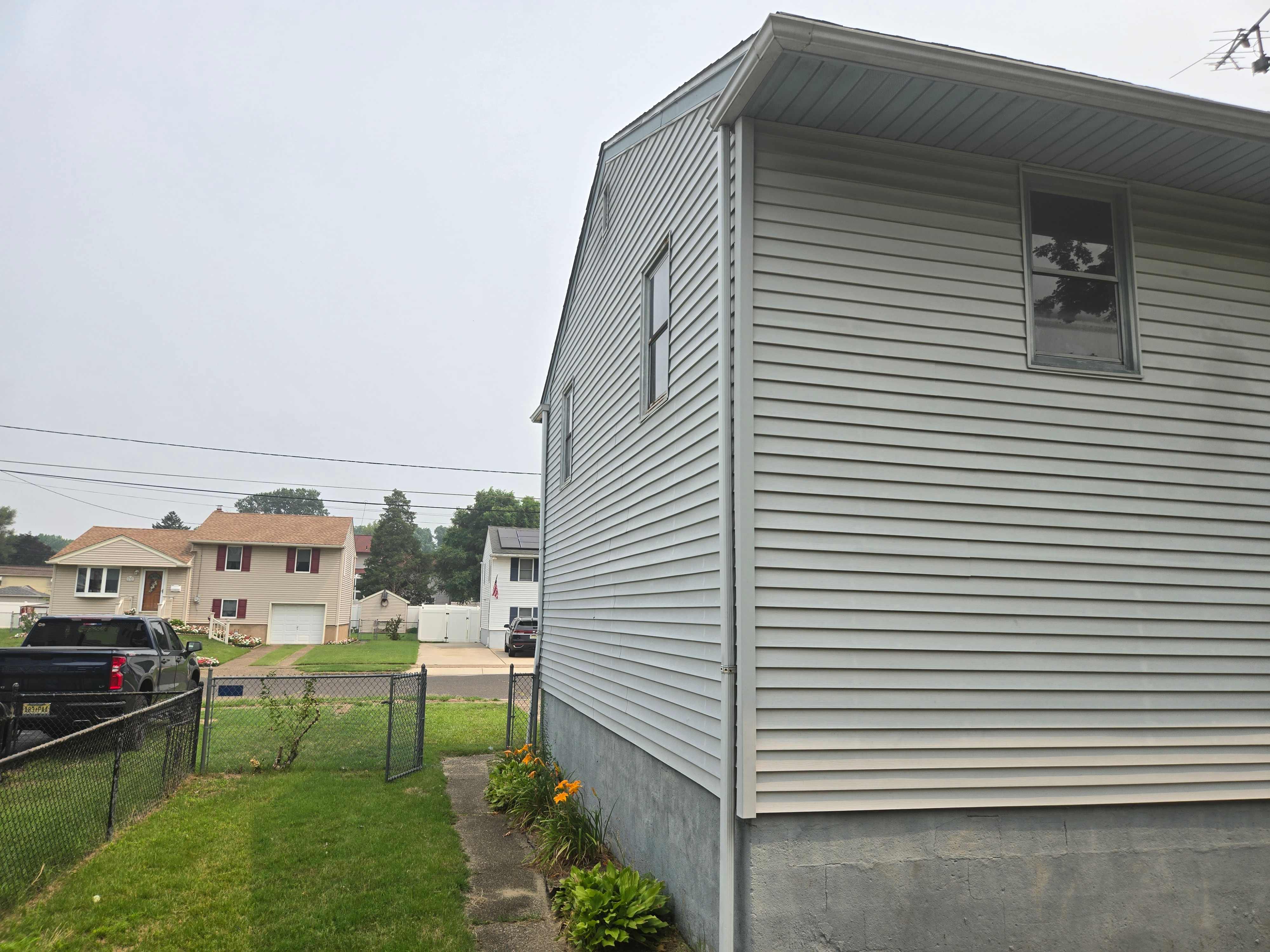 625 Andrea Rd photo