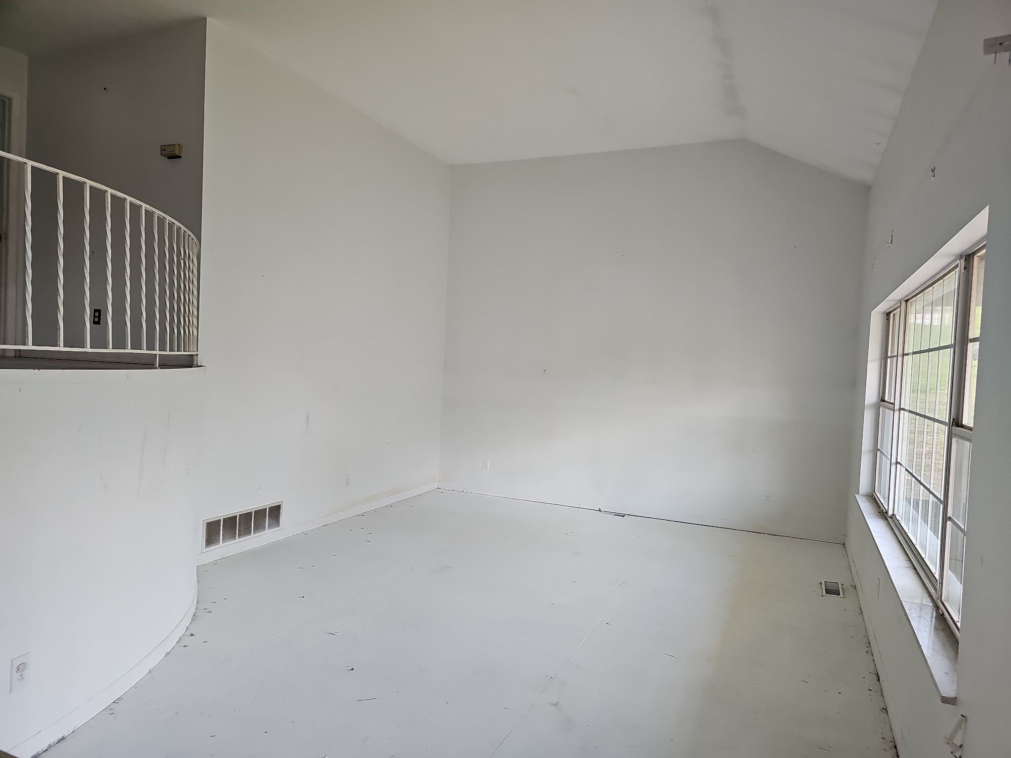 60 Woodland Dr. photo