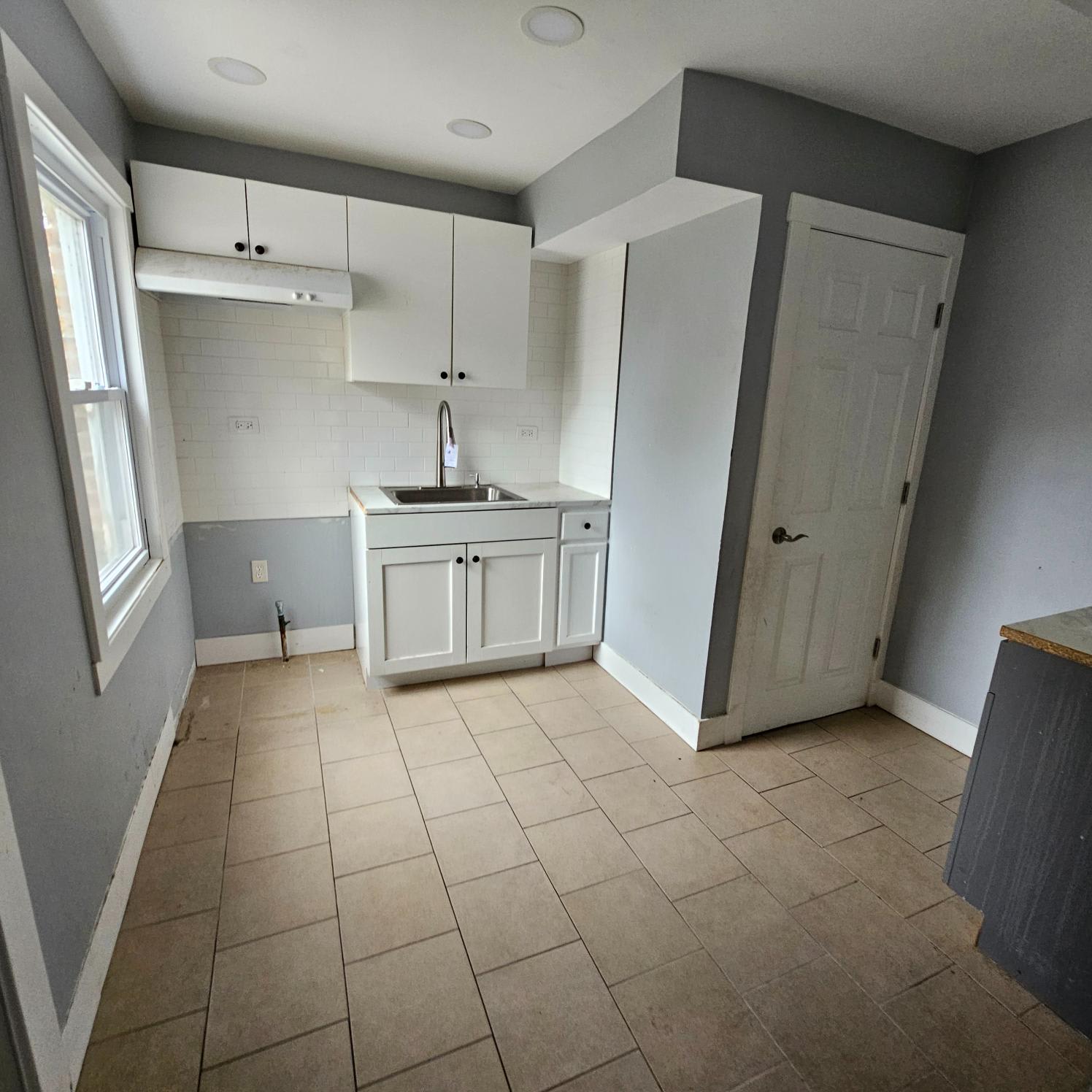 2608 E 92nd Street photo
