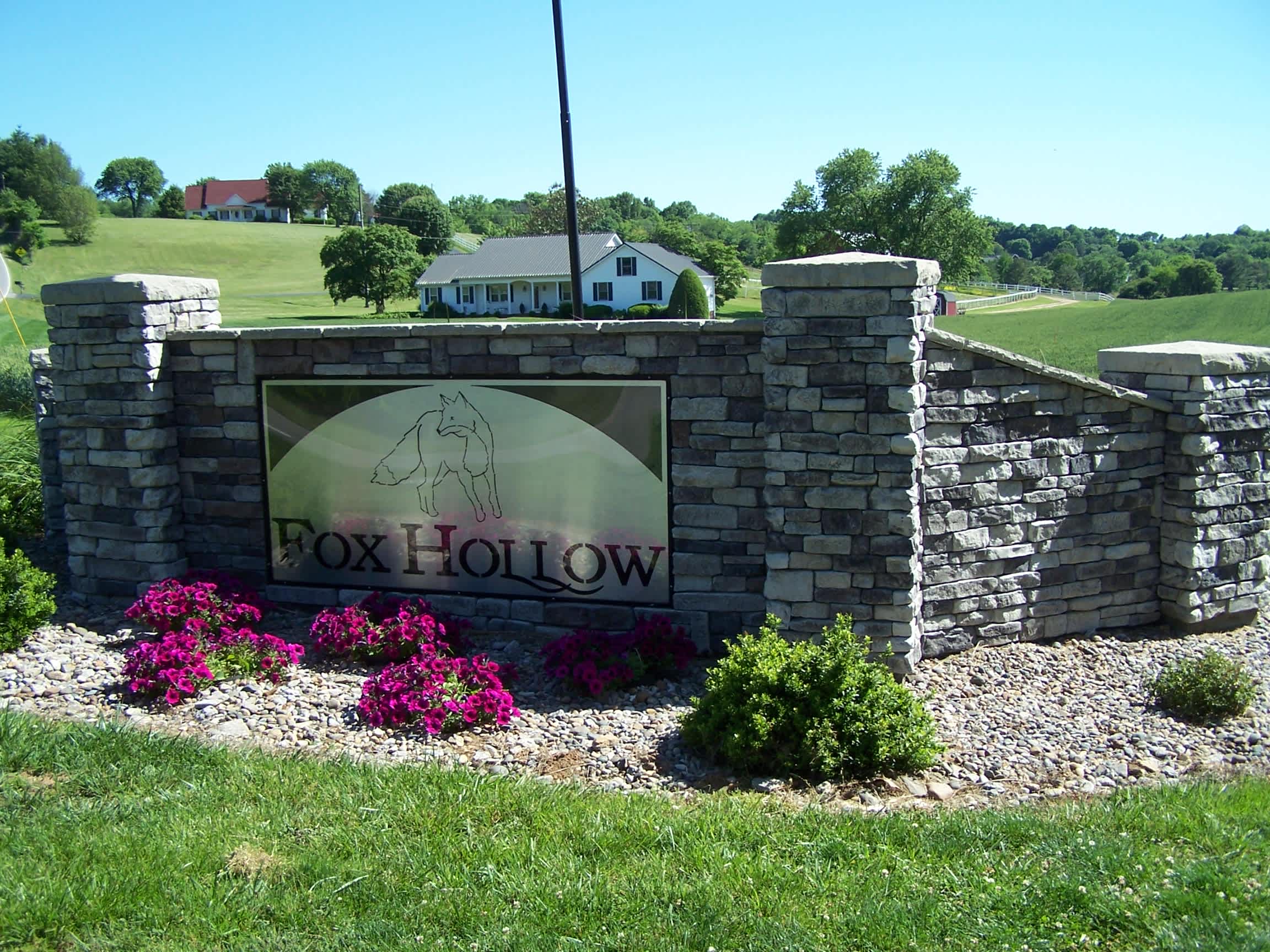 176 Fox Ridge Rd photo