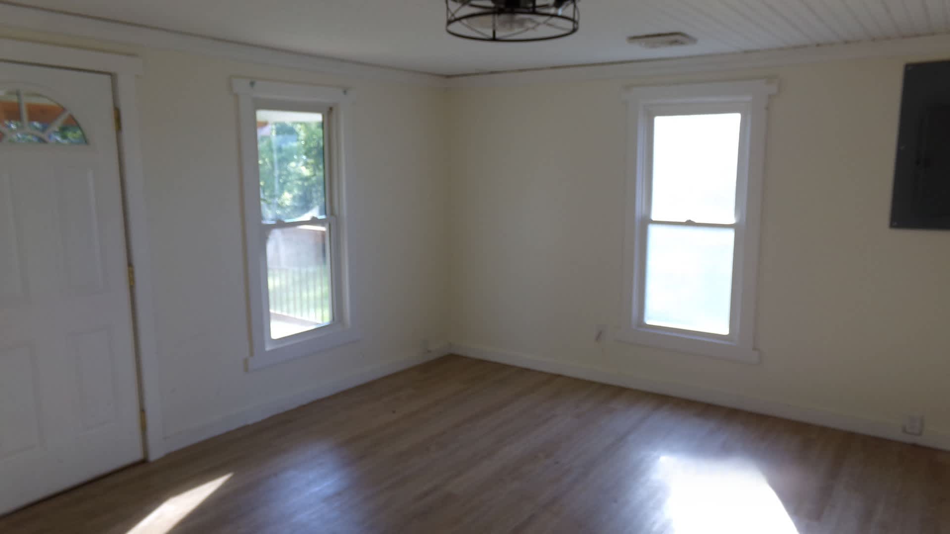1585 Squiresville Rd photo