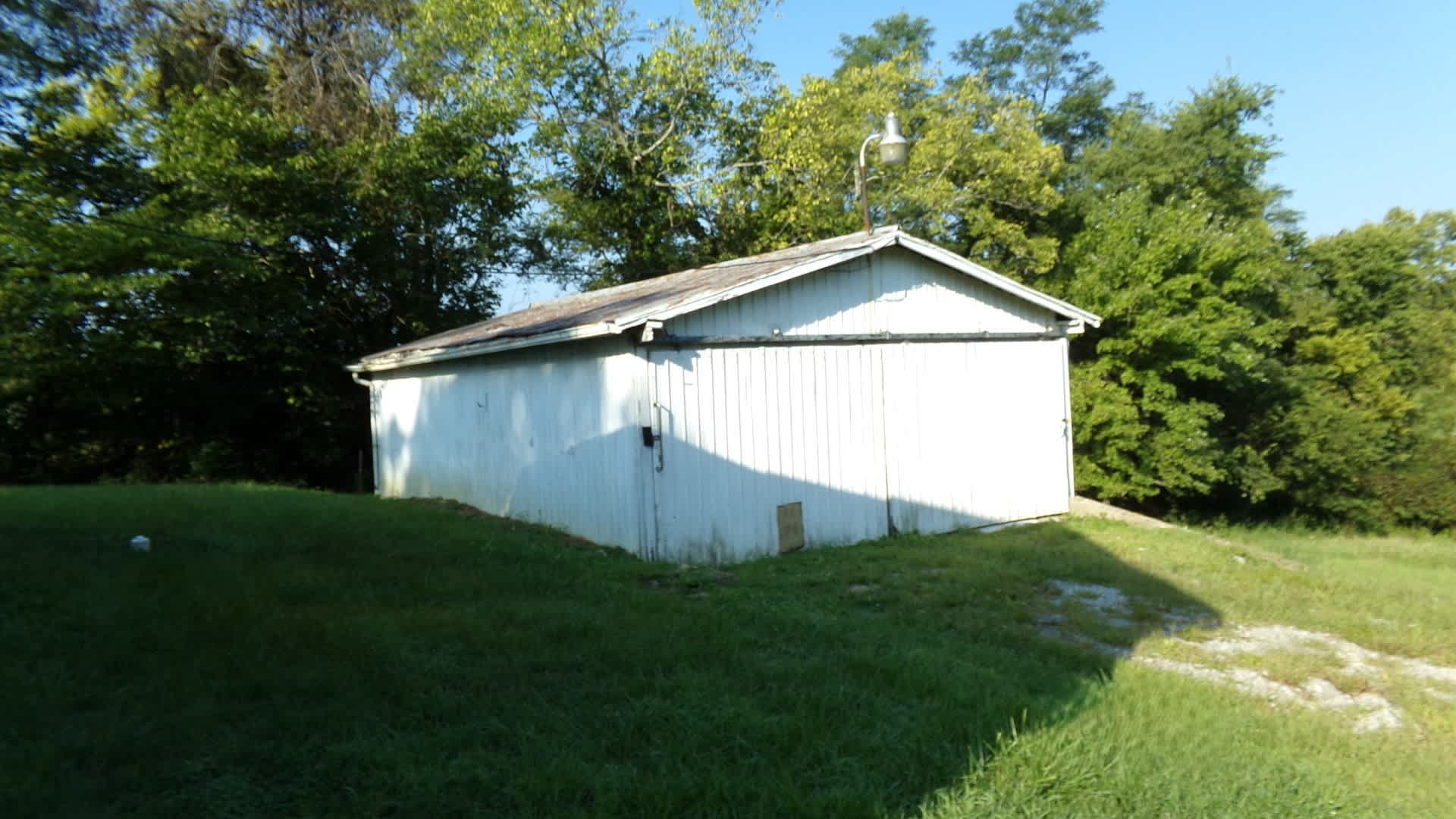 1585 Squiresville Rd photo