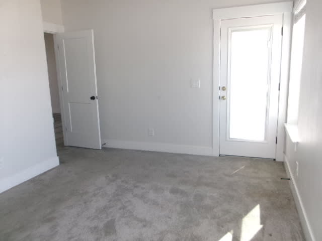2440 Torrey Pines Ct photo