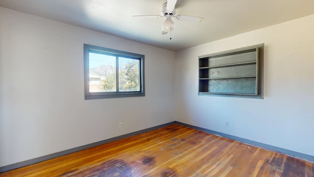 1102 Cedar Ave photo