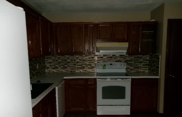 1105 Pinewood Dr photo
