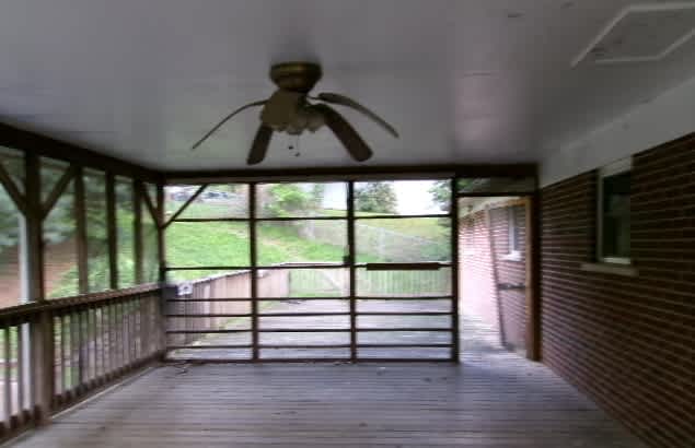 1105 Pinewood Dr photo