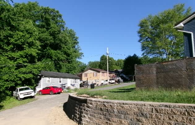 148 Majestic Ct photo