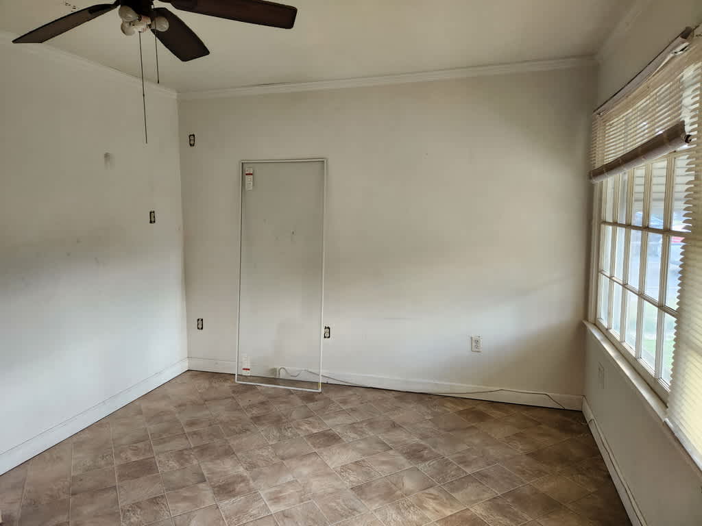 200 Morrison Ave photo