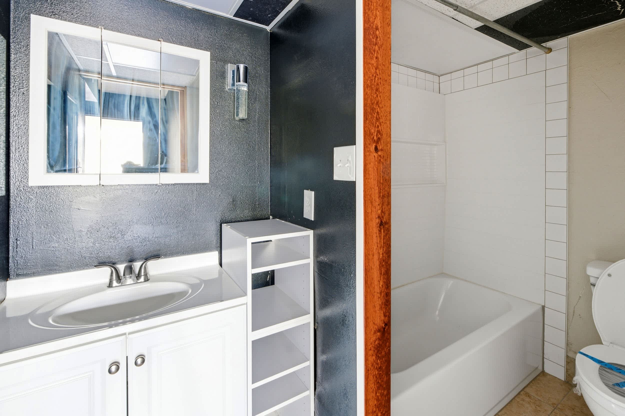 2231 South Vaughn Way Unit 111b photo