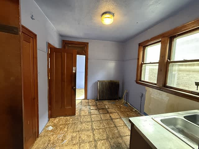 8119 S Wolcott Ave photo