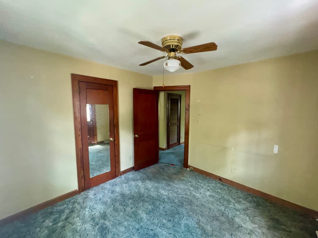 9230 Coleman Ave photo