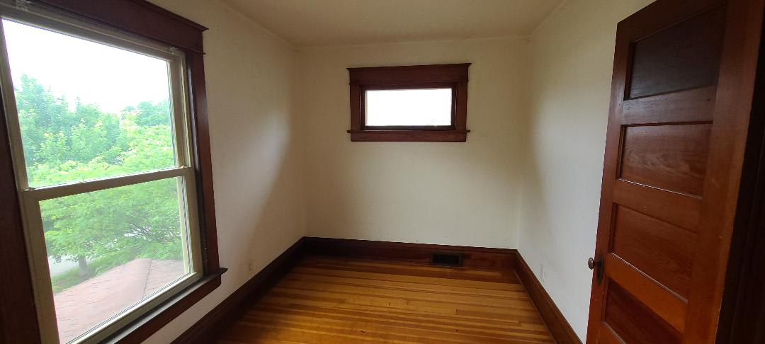 1432 9th St photo