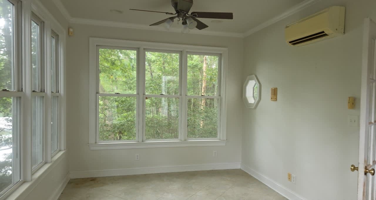 235 Oak Point Dr photo