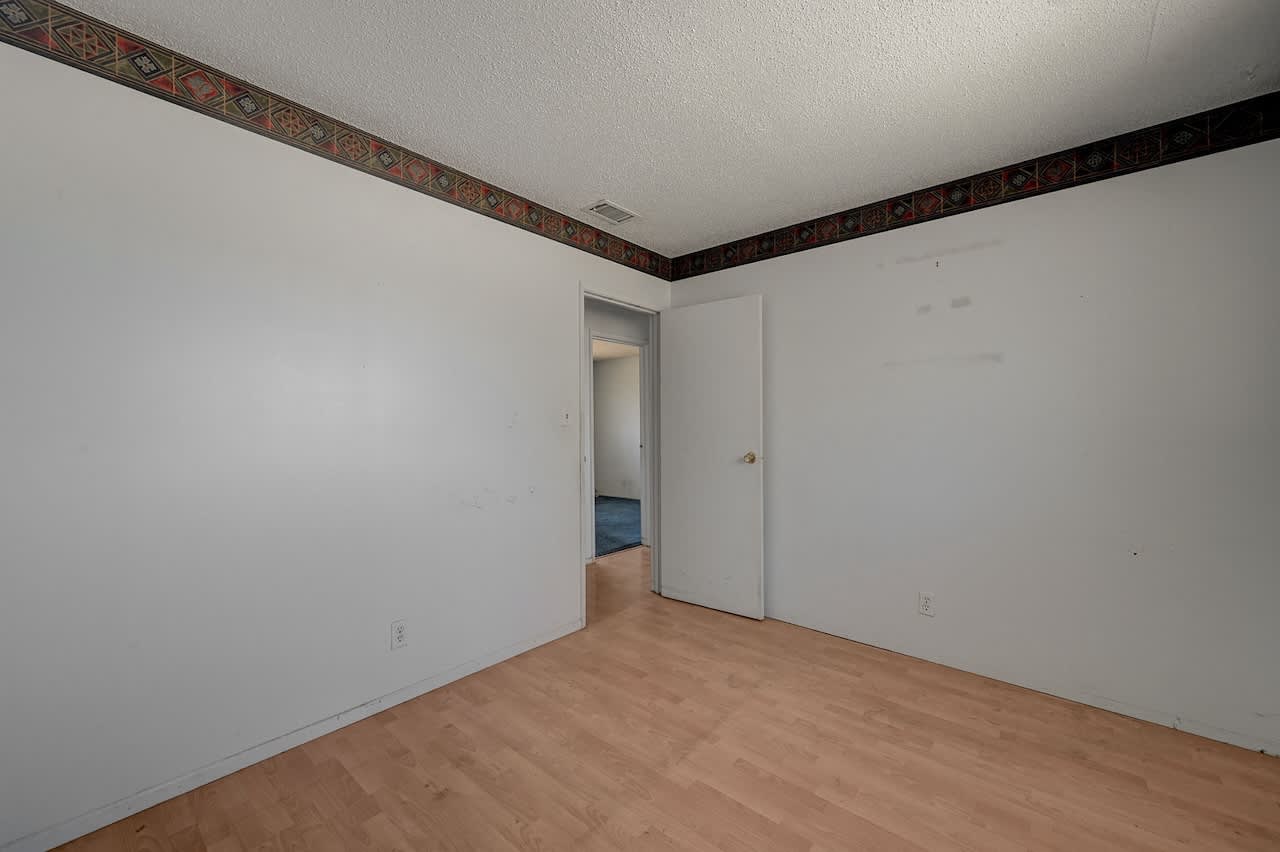 1209 Helen Ave photo