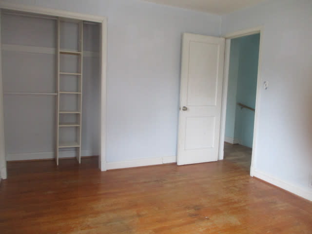 1833 Trenleigh Rd photo