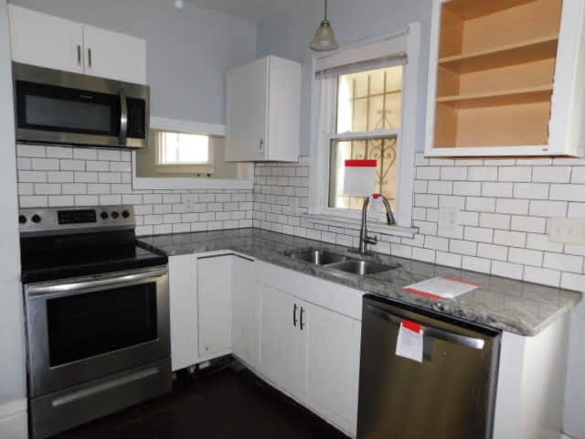 755 Fairwood Ave photo